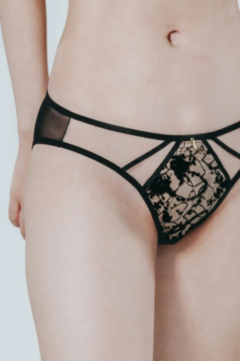 Raven Brief | Raven低腰三角褲
